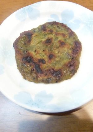 粉末緑茶入り♪焦がし醤油せんべい-レシピのメイン写真
