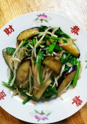 つるむらさき・もやし・茄子の炒めもの-レシピのメイン写真