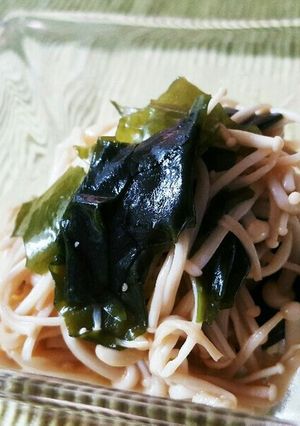 えのきとわかめの簡単和え物♪-レシピのメイン写真