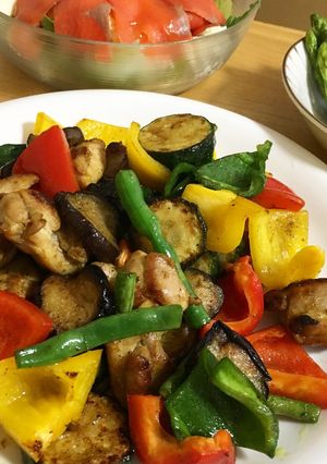 鶏肉と夏野菜のカレー粉炒め-レシピのメイン写真