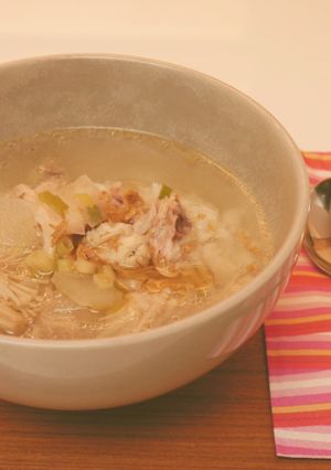 台湾☆鶏手羽元と大根のスープごはん-レシピのメイン写真