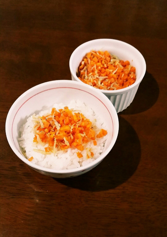 簡単☆にんじんとちりめんのふりかけ☆-レシピのメイン写真