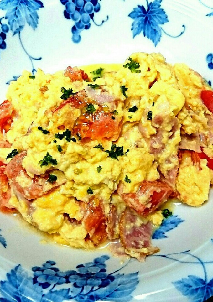 ふんわり卵とトマトとチーズの炒め物-レシピのメイン写真