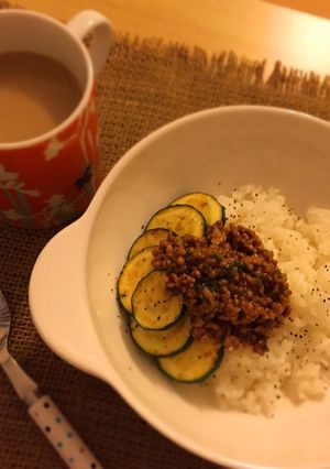ズッキーニの肉味噌ごはん-レシピのメイン写真