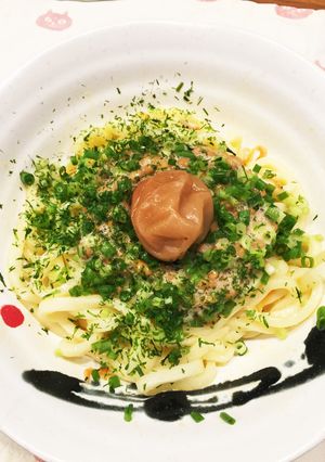 ぼっちご飯は激安レンチン釜玉うどん-レシピのメイン写真