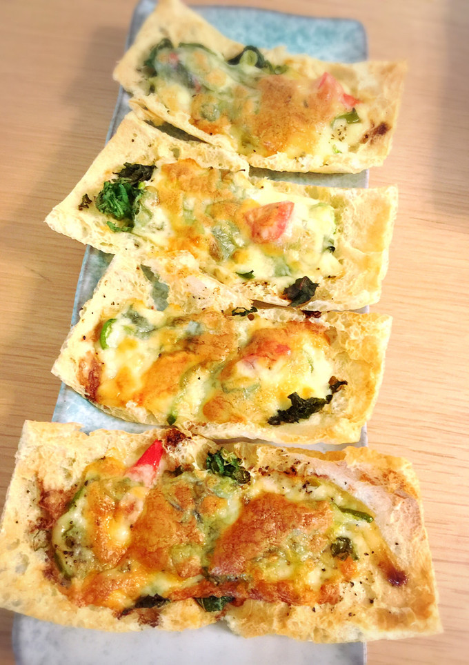 残り野菜で油揚げピザ-レシピのメイン写真