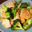 鶏むね肉とブロッコリーの簡単炒め