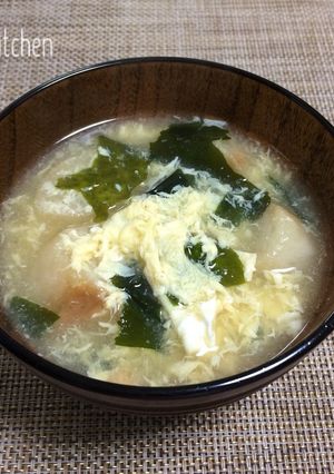 【 わかめと麩のかき玉汁 】-レシピのメイン写真