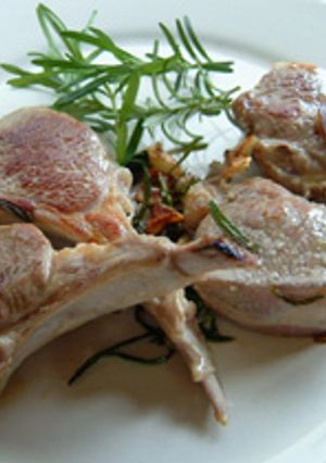 ・・シンプル♪ラムのローズマリー焼き-レシピのメイン写真