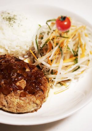 びくドン☆ポテサラパケット風ハンバーグ-レシピのメイン写真