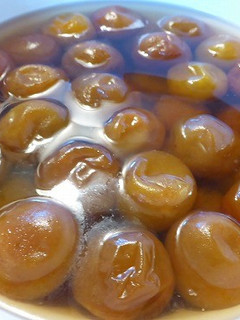 梅ジュースのしわしわ梅で甘露煮-レシピのメイン写真