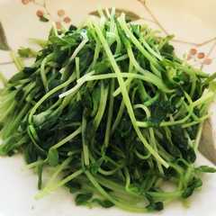 รูปของ レンジで簡単☆豆苗ナムル