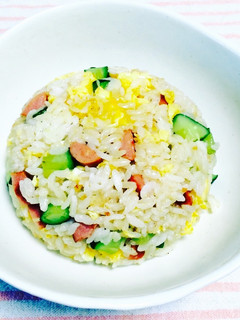 【 胡瓜とウインナーの炒飯♪】-レシピのメイン写真
