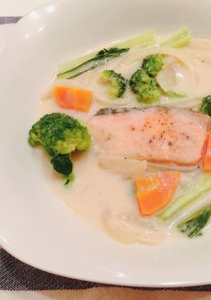 鮭と野菜のクリーム煮-レシピのメイン写真