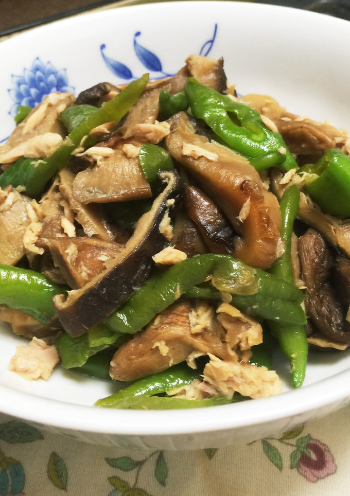 干し椎茸と万願寺とうがらしとツナの煮物-レシピのメイン写真