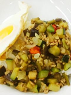 夏野菜炒めガパオライス風-レシピのメイン写真