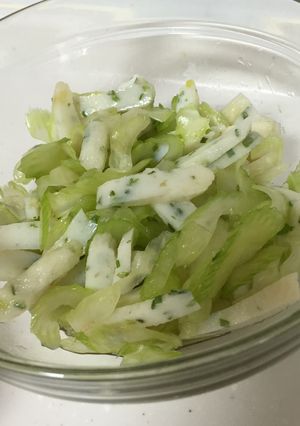セロリとさつま揚げの酢の物-レシピのメイン写真