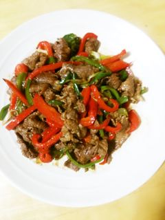 パプリカと牛肉のオイスターソース炒め-レシピのメイン写真