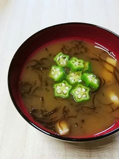 もずくでねば!長芋でシャキ!な、お味噌汁-レシピのメイン写真