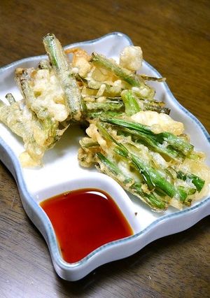 疲労回復！ニラの茎の天ぷら(チヂミ風味)-レシピのメイン写真