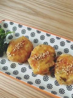 鶏つくね。しそ、玉ねぎ入り。お弁当にも。-レシピのメイン写真