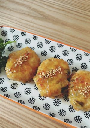 鶏つくね。しそ、玉ねぎ入り。お弁当にも。-レシピのメイン写真