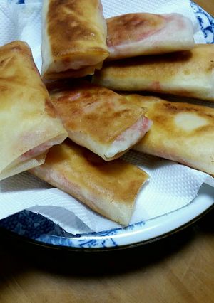 ❤小えび入りかにかまﾁｰｽﾞ春巻き❤-レシピのメイン写真