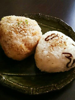 おにぎり2種類!天かす&塩昆布-レシピのメイン写真