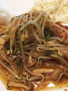 とりひき肉でハンバーグ*きのこあんかけ*-レシピのメイン写真