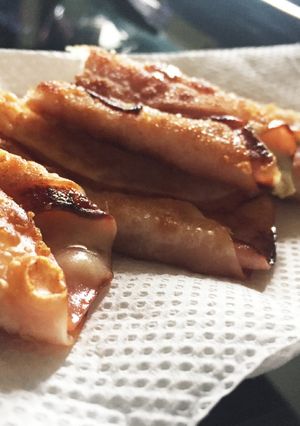 餃子の皮でハムチーズ:-)-レシピのメイン写真