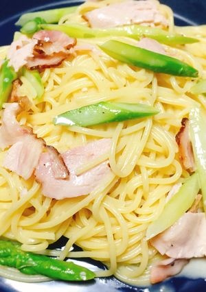 簡単☆アスパラとベーコンのクリームパスタ-レシピのメイン写真