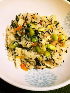 枝豆とヒジキDEほっこり炊き込みご飯♪-レシピのメイン写真