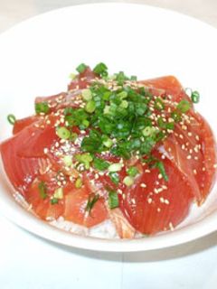 マグロの漬け丼♪マグロどんぶり-レシピのメイン写真