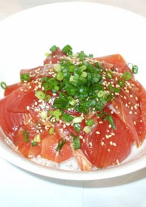 マグロの漬け丼♪マグロどんぶり-レシピのメイン写真