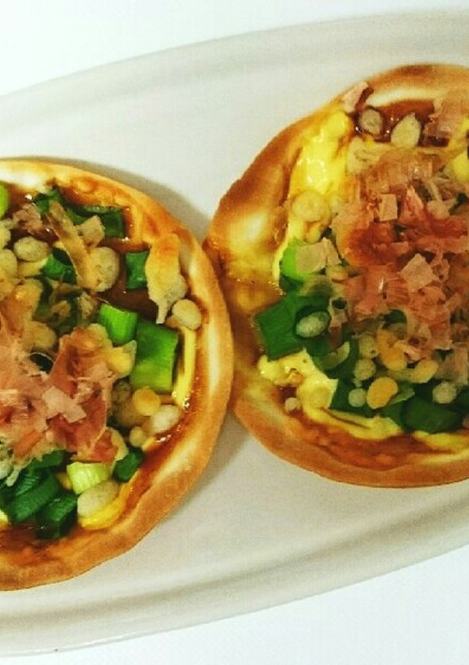 餃子の皮で簡単♪お好み焼き風ミニピザ♪-レシピのメイン写真