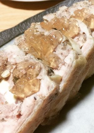 キチンとチキンガランティーヌ-レシピのメイン写真