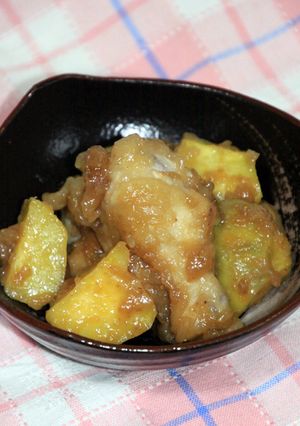 手羽元とさつまいものいちじく煮-レシピのメイン写真