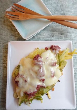 じゃが芋とコンビーフのピザ風-レシピのメイン写真
