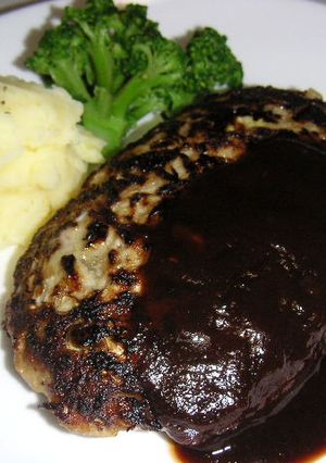 シャキシャキキャベツ＆たまねぎハンバーグ-レシピのメイン写真