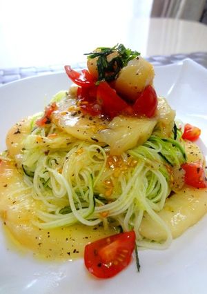 ズッキーニ麺de桃とトマトのカッペリーニ-レシピのメイン写真