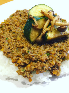 優しいキーマカレー☆夏野菜をトッピング!-レシピのメイン写真