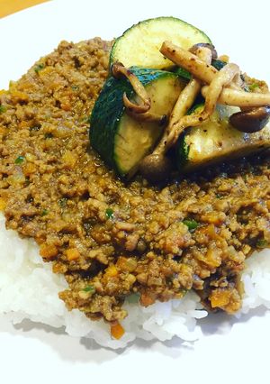 優しいキーマカレー☆夏野菜をトッピング!-レシピのメイン写真