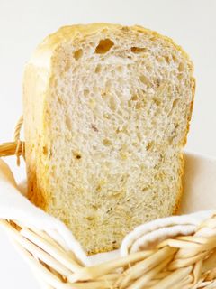 朝食に♪HB早焼き☆シードミックス食パン-レシピのメイン写真