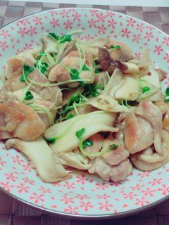 簡単☆鶏肉とキノコのポン酢バター炒め-レシピのメイン写真
