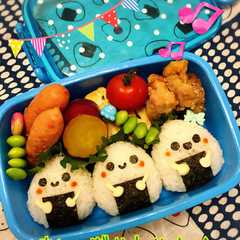 รูปของ おにぎりトリオ♪簡単!！キャラ弁♪