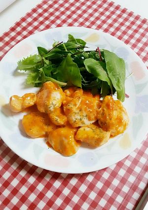 簡単柔らか♡鶏胸肉オーロラ炒め-レシピのメイン写真