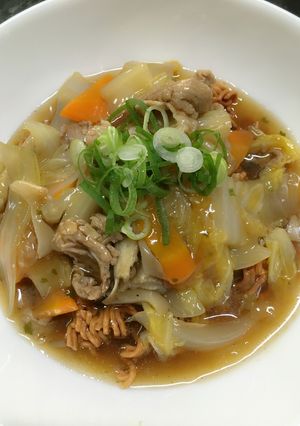 サッポロ一番しょうゆ味で長崎皿うどん風♪-レシピのメイン写真
