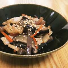 รูปของ きんぴらこんにゃくの煮物