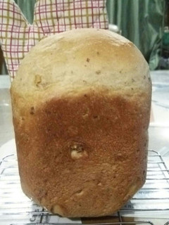 HB任せの香ばしクルミ食パン-レシピのメイン写真