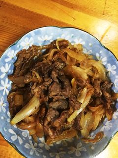 簡単牛肉と玉ねぎの炒めもの-レシピのメイン写真